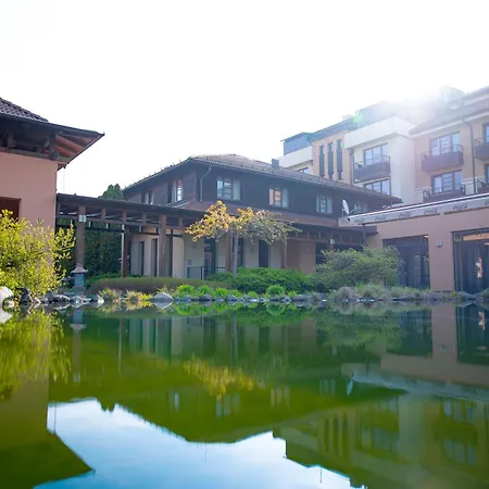Caramell Premium Superior Hotel 4*
