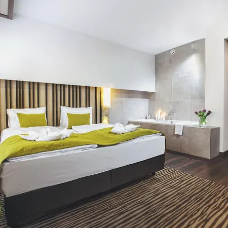 Caramell Premium 4* Bük