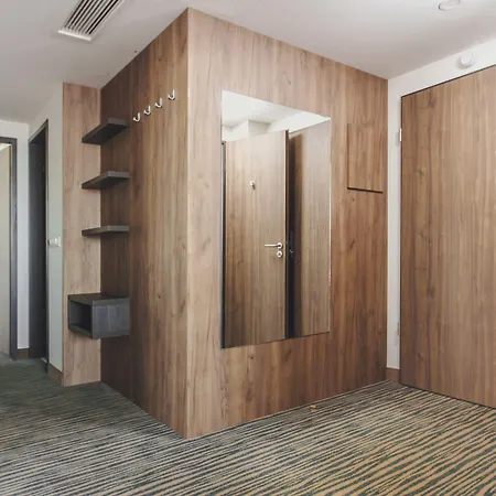 Caramell Premium Hotel 4*