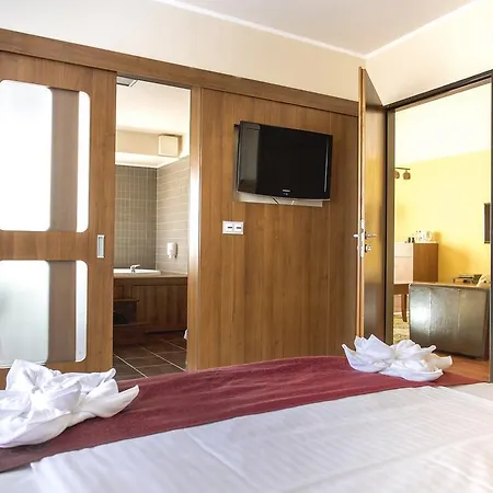 Caramell Premium Superior 4* Bük