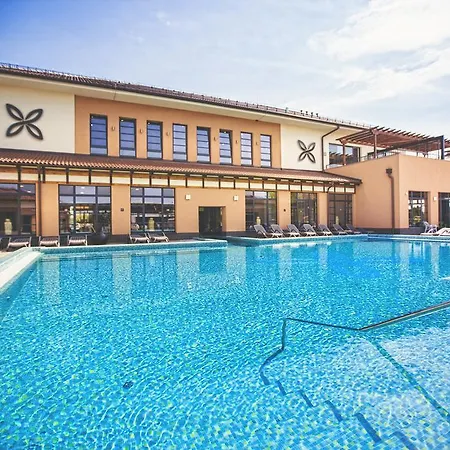 Hotel Caramell Premium Superior 4*