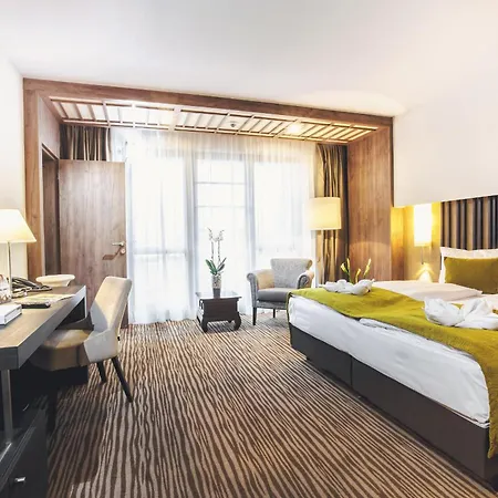 Caramell Premium 4* Bük