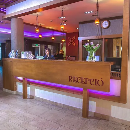 Caramell Premium Hotel 4*