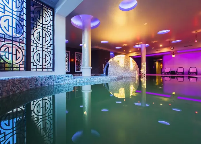 Caramell Premium Hotel