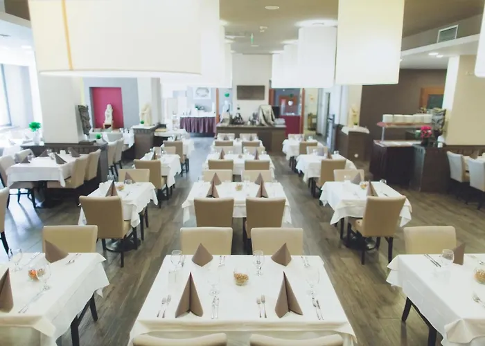 Отель Caramell Premium Бюк